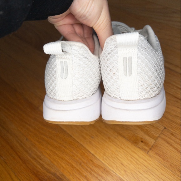 NOBULL Women’s Mesh Runners Sneakers - Picture 6 of 14